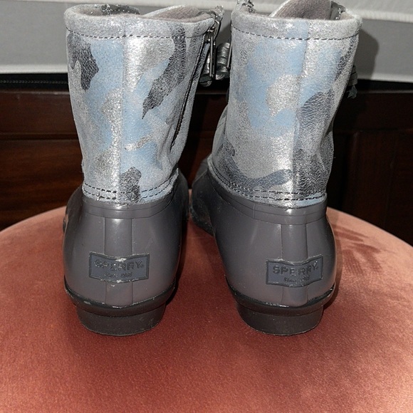 Sperry boots - Picture 3 of 4